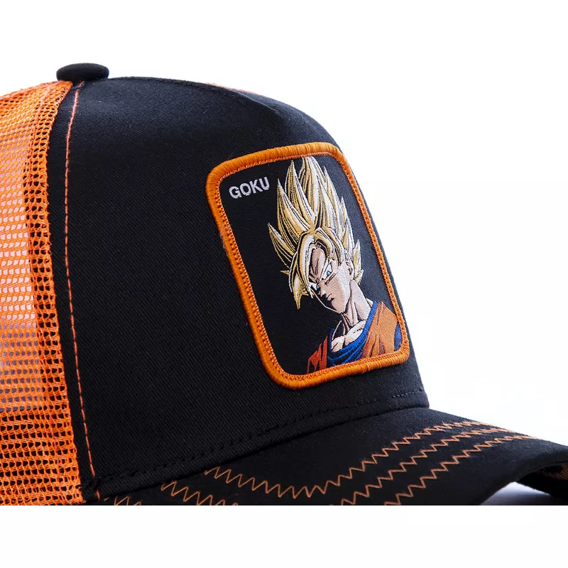 Gorra superheroes CAPSLAB trucker Son Goku Super Saiyan GO3 Dragon Ball color  negra y naranja