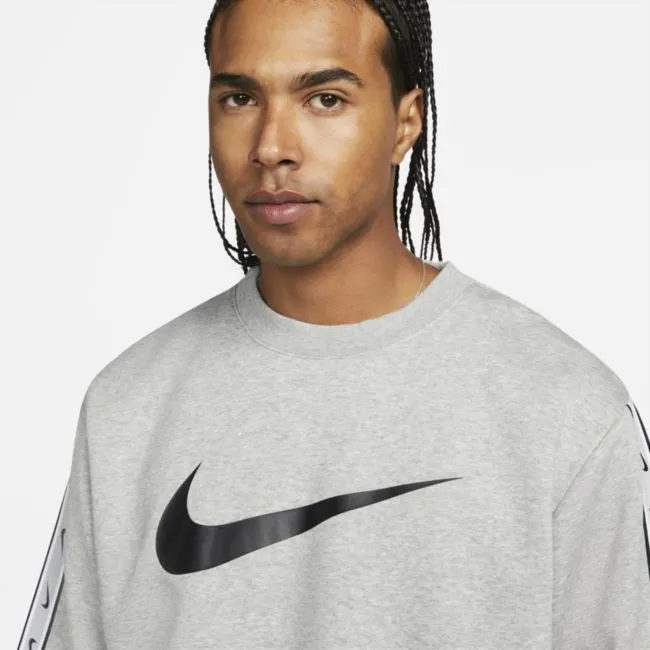 Nike Repeat Fleece Sweatshirt