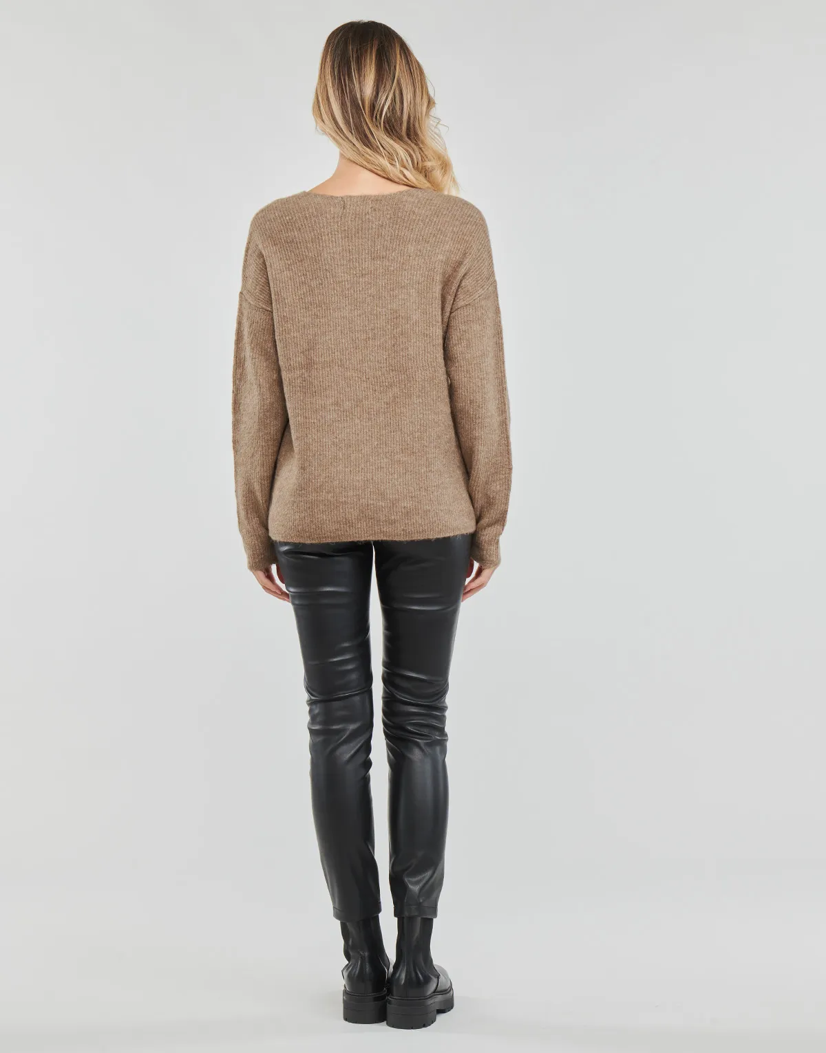 ONLCAMILLA V-NECK L/S PULLOVER KNT NOOS