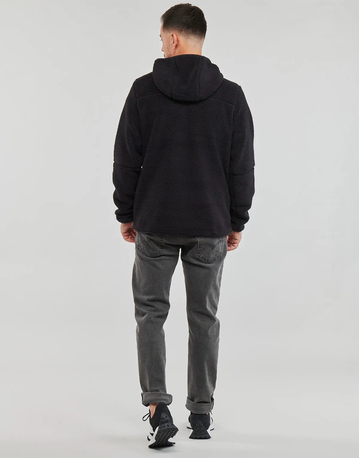 Rugged Ridge III Sherpa Pullover