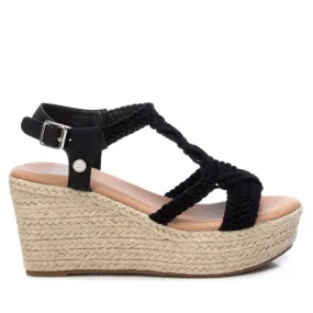 Sandalias cuña Xti 043974 negras estilo ganchillo con suela de rafia