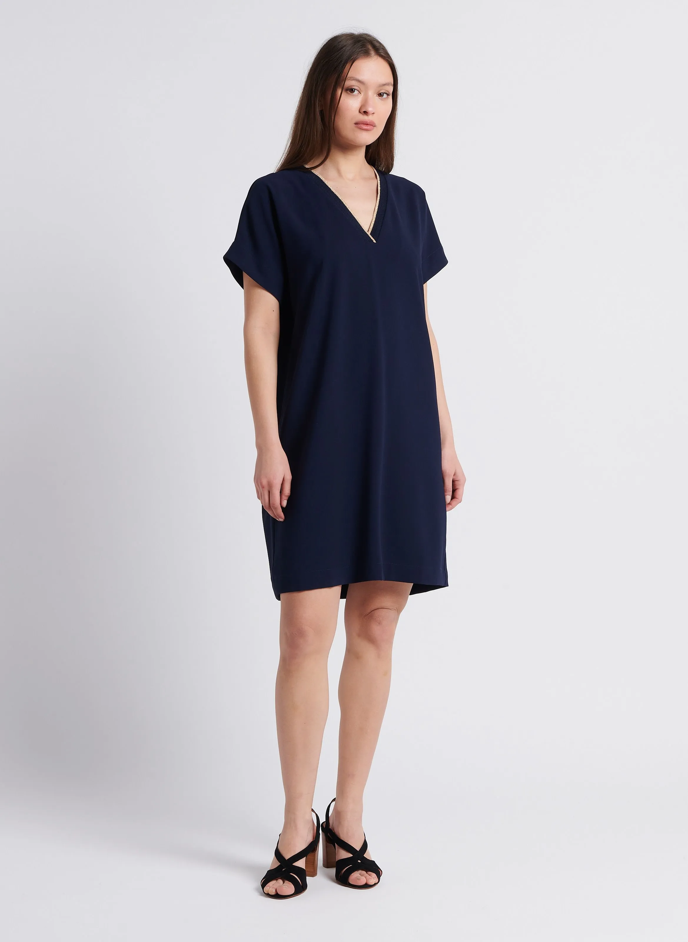 SUD EXPRESS RAMISHA - Vestido corto con cuello de pico en azul