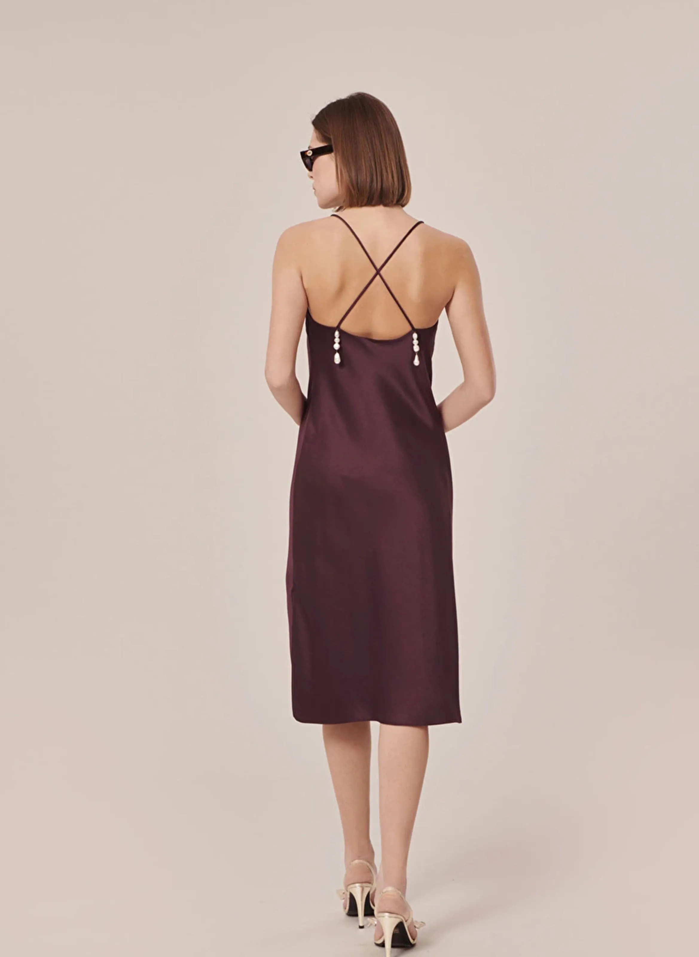 TARA JARMON REANE - Vestido midi efecto satinado en marron